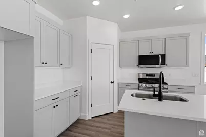 336 W Rosie Loop #45W, Cedar City, UT 84721 - Photo 3