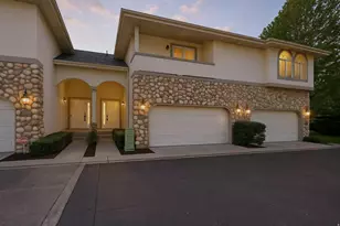 7825 S Spruce Tree Ln, Sandy, UT 84094 - Photo 3