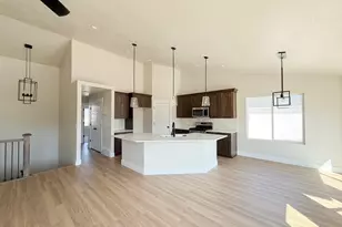 2098 N 425 W, Tooele, UT 84074 - Photo 3