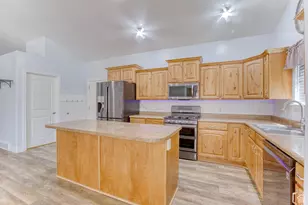 2155 N 170 W, Tooele, UT 84074 - Photo 19