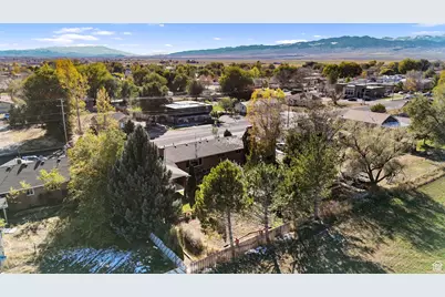 143 E 100 N, Gunnison, UT 84634 - Photo 25