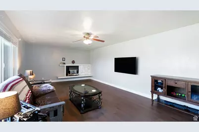 143 E 100 N, Gunnison, UT 84634 - Photo 11
