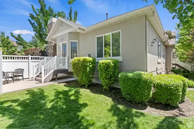 696 S Clearwater Falls Dr E, Layton, UT 84041 - Photo 33