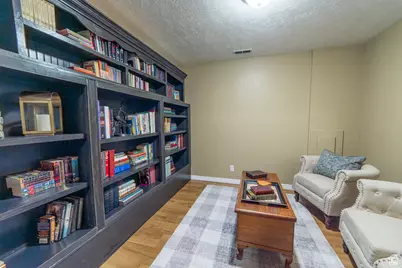 10273 Flanders Rd S, Sandy, UT 84092 - Photo 23