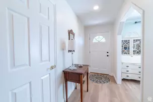 10273 Flanders Rd S, Sandy, UT 84092 - Photo 9