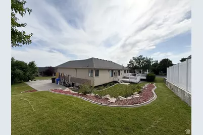 808 E 3400 N, North Ogden, UT 84414 - Photo 27