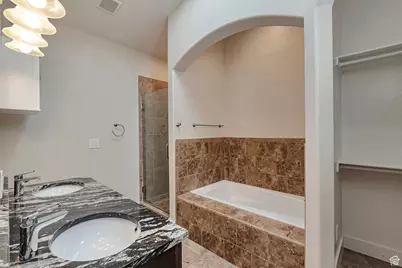 222 E 905 N, Orem, UT 84057 - Photo 13