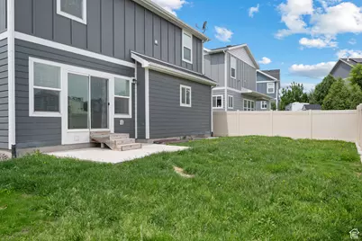 4959 Sagebrush Ln E, Eagle Mountain, UT 84005 - Photo 27