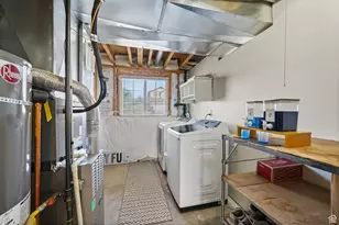 593 N 680 W, Tooele, UT 84074 - Photo 25