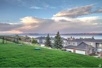 939 N Harbor Village Dr E #104, Garden City, UT 84028 - Photo 7