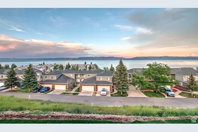 939 N Harbor Village Dr E #104, Garden City, UT 84028 - Photo 9