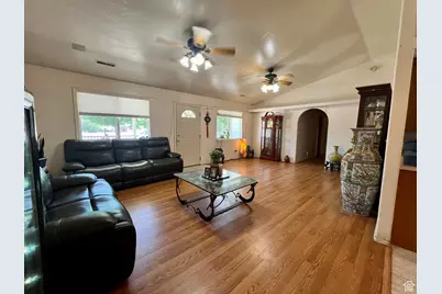 766 Huntridge Dr, Moab, UT 84532 - Photo 5