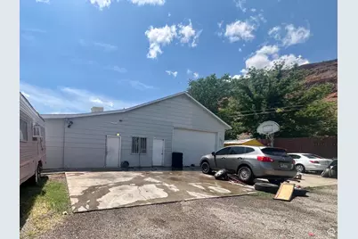 766 Huntridge Dr, Moab, UT 84532 - Photo 3