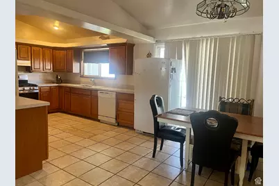 766 Huntridge Dr, Moab, UT 84532 - Photo 7