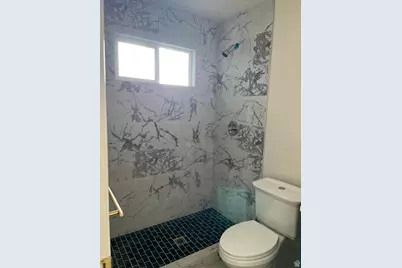 632 W 200 N, Salt Lake City, UT 84116 - Photo 19