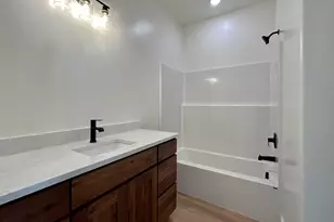 432 W Center St N, Gunnison, UT 84634 - Photo 17