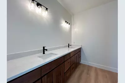 432 W Center St N, Gunnison, UT 84634 - Photo 25