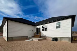 431 W Center St S, Gunnison, UT 84634 - Photo 15