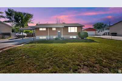 1657 N 1500 W, Clinton, UT 84015 - Photo 1