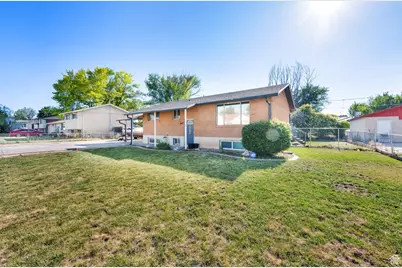 1657 N 1500 W, Clinton, UT 84015 - Photo 3