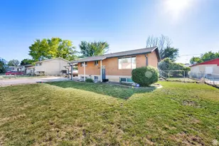 1657 N 1500 W, Clinton, UT 84015 - Photo 3