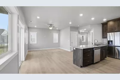 1192 W 1130 S #202, Payson, UT 84651 - Photo 9