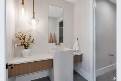 3943 N Foothill Dr, Provo, UT 84604 - Photo 37