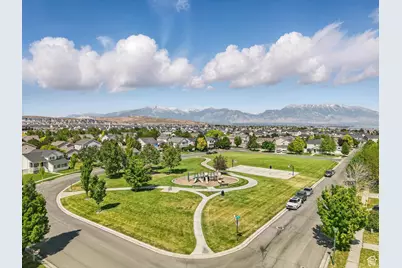 4113 E Cattle Dr, Eagle Mountain, UT 84005 - Photo 33