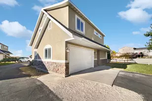 2238 N Harvest Moon Dr, Saratoga Springs, UT 84045 - Photo 5