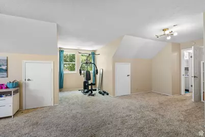 2673 E Toni Cir S, Cottonwood Heights, UT 84121 - Photo 27