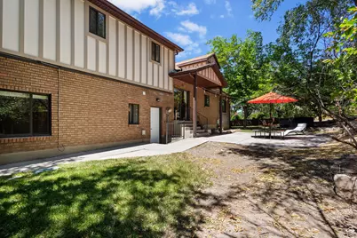 2673 E Toni Cir S, Cottonwood Heights, UT 84121 - Photo 39