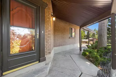 2673 E Toni Cir S, Cottonwood Heights, UT 84121 - Photo 35