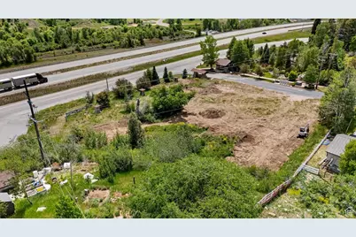 5630 N Robinson Ln, Mountain Green, UT 84050 - Photo 9