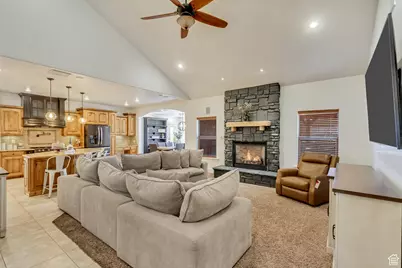 338 S Holdaway Rd, Vineyard, UT 84059 - Photo 9