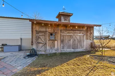 338 S Holdaway Rd, Vineyard, UT 84059 - Photo 45
