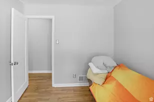 2835 S 2475 E, Salt Lake City, UT 84109 - Photo 17