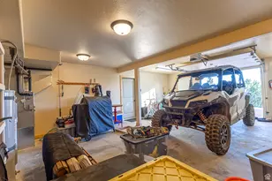 2595 Cyn Vw Dr, Duck Creek Village, UT 84762 - Photo 35