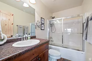 2595 Cyn Vw Dr, Duck Creek Village, UT 84762 - Photo 31