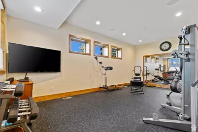 3911 N Zermatt St, Eden, UT 84310 - Photo 35