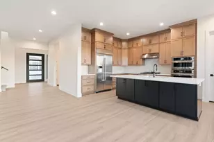 4583 N Solstice Dr, Lehi, UT 84043 - Photo 3