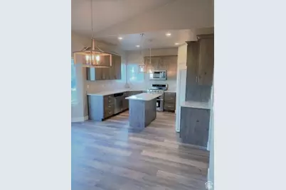 503 W Indepence St #211, Grantsville, UT 84029 - Photo 3