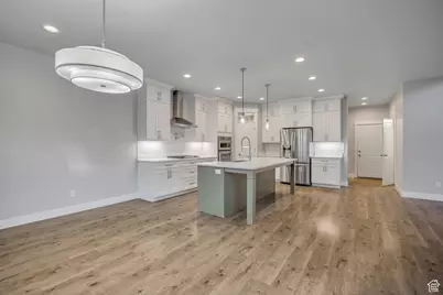 2508 E Lone Hill Dr, Draper (UT Cnty), UT 84020 - Photo 11