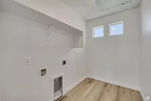 6976 S Skyloop Dr W, West Jordan, UT 84081 - Photo 23