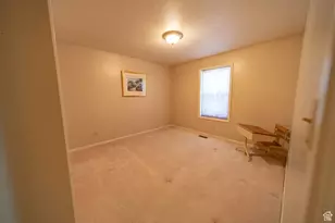 1416 W Valley View Dr, Wellington, UT 84542 - Photo 25