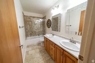 1416 W Valley View Dr, Wellington, UT 84542 - Photo 29