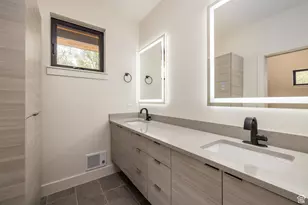 214 S 200 E, Moab, UT 84532 - Photo 17