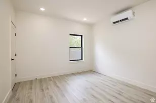 214 S 200 E, Moab, UT 84532 - Photo 25