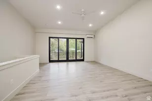 214 S 200 E, Moab, UT 84532 - Photo 9