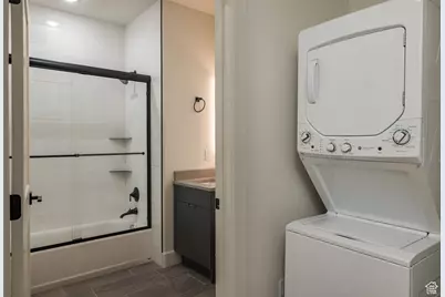 214 S 200 E #4, Moab, UT 84532 - Photo 11