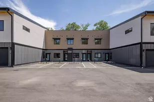 214 S 200 E, Moab, UT 84532 - Photo 21